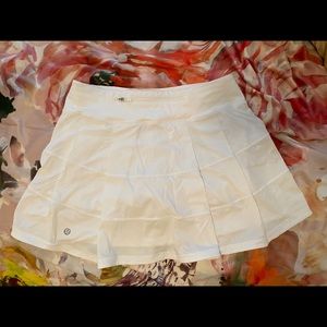 lululemon exercise skirt